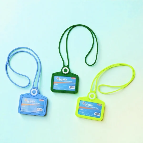 PORTA CREDENCIAL HORIZONTAL SEGURO Y SUAVE CON BOLSILLO ADICIONAL